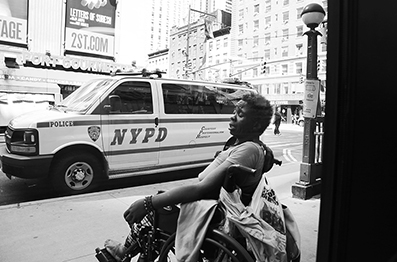 Homeless : Street Life : New York : Personal Photo Projects : Photos : Richard Moore : Photographer